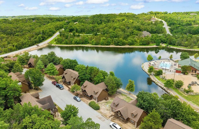 4 Master Suites! By StoneBridge Pool! SDC!