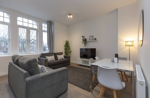 4 Parkview House - Lucy Suite