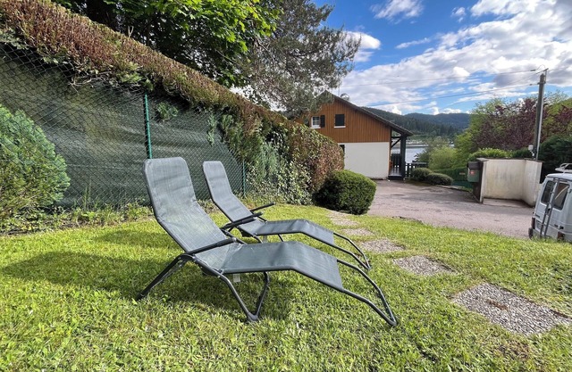 4-person apartment in chalet overlooking gerardmer lake