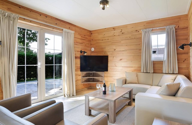 4-person bungalow in the holiday park Landal Mooi Zutendaal