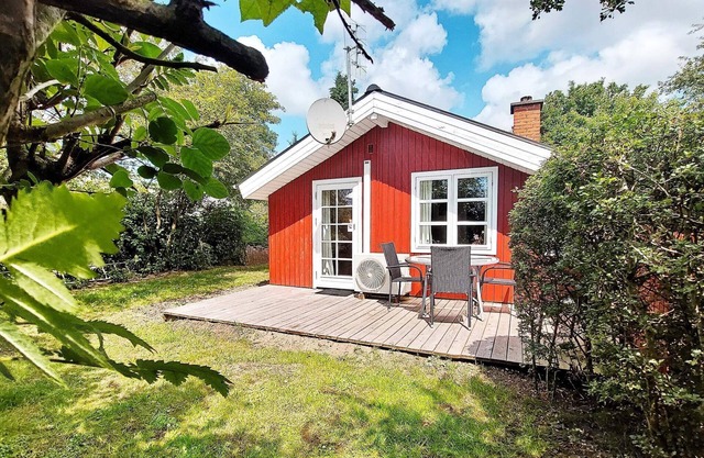 4 person holiday home in Hemmet-By Traum