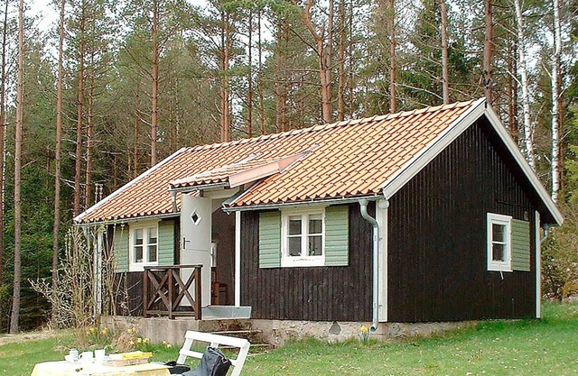 4 person holiday home in HALLABRO-By Traum
