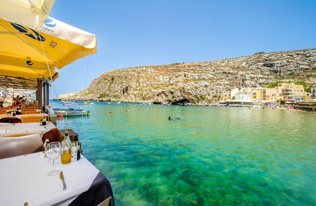 40sec walk to Xlendi Beach Gozo Malta ★ Fully AirCon, Fully Heated ★ Central Apt