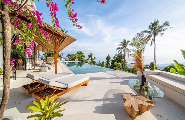 4BR Lovina Paradise - Ocean View