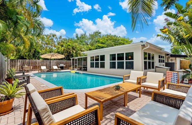 4BR - Pool - Air Hockey - Mins to DT/Las Olas/FLL
