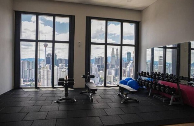 4min walk to Monorail | Cozy Dual key Apartment |