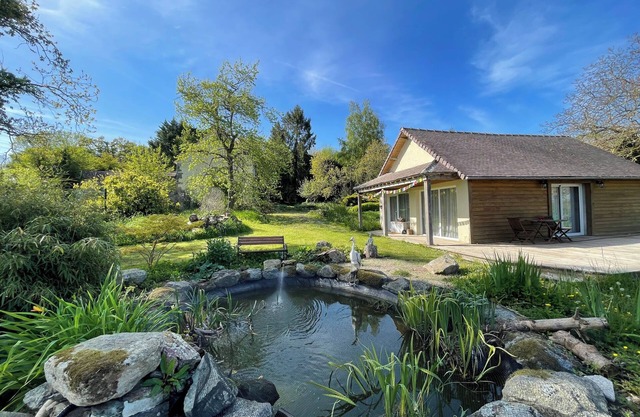 5 Acres- PetFriendly- Peaceful Private Yoga Studio