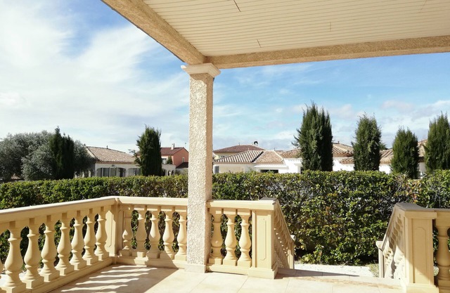 5* Air-conditioned Mediterranean Villa for 8 pers. with pool