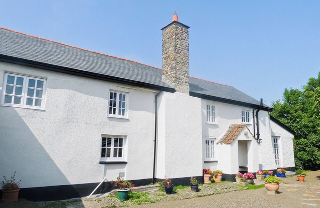 5 bedroom accommodation in Parkham, near Bideford