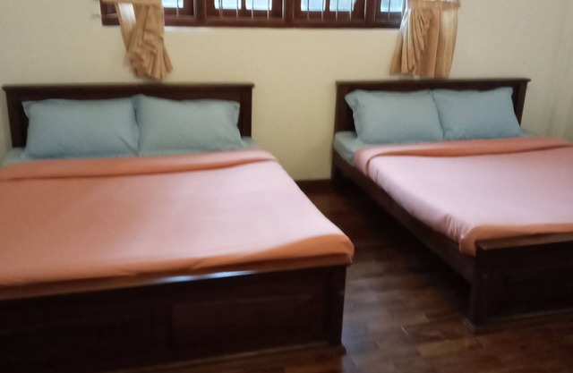 5-bedroom hotel in amazing Nuwaraeliya with WiFi.