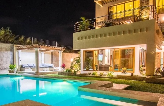 5 Bedroom Luxury Villa in Diani Kenya