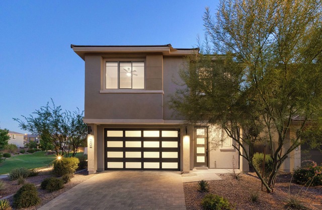 5-bedroom N. Scottsdale-Phx Resort Home with high end clubhouse and gym