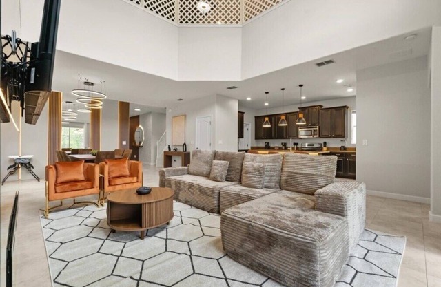 5 Bedrooms/5 Bathrooms/Paradise (2924BP)