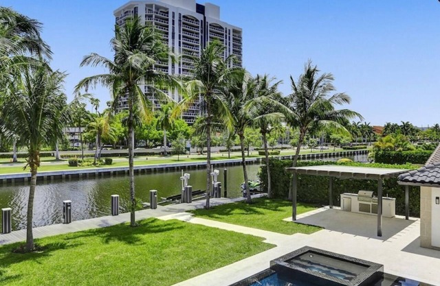 5 Million Dollar Villa!