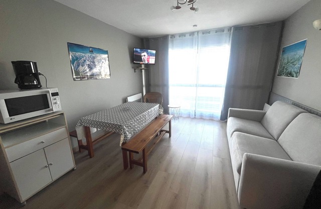 5-person apartment at the foot of the slopes