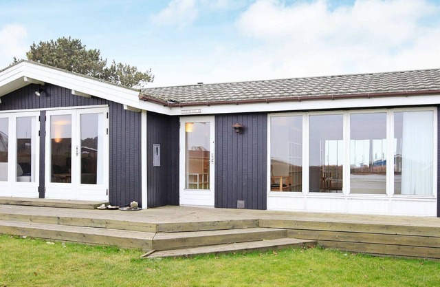 5 person holiday home in Frørup