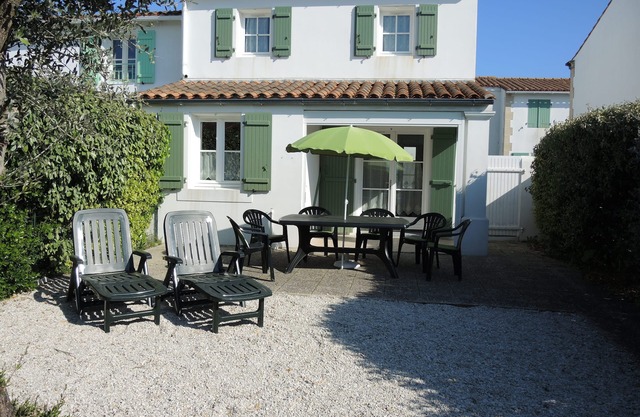 5-person house in thalasso therapy private residence with free WIFI