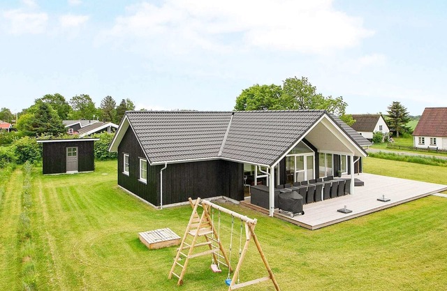 5 star holiday home in Hadsund