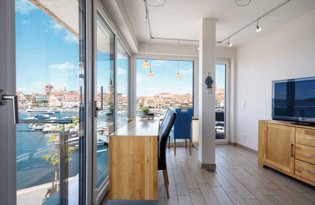 5-star vacation apartment Panorama Suite in the Hafenresidenz Waren (Müritz)