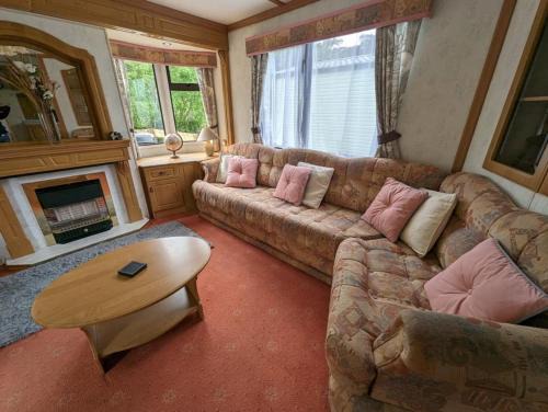 55 Glenfinart Caravan Park