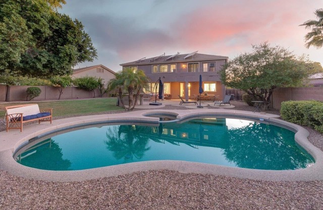5BR Lux Paradise with Pool Spa Backyard Bliss