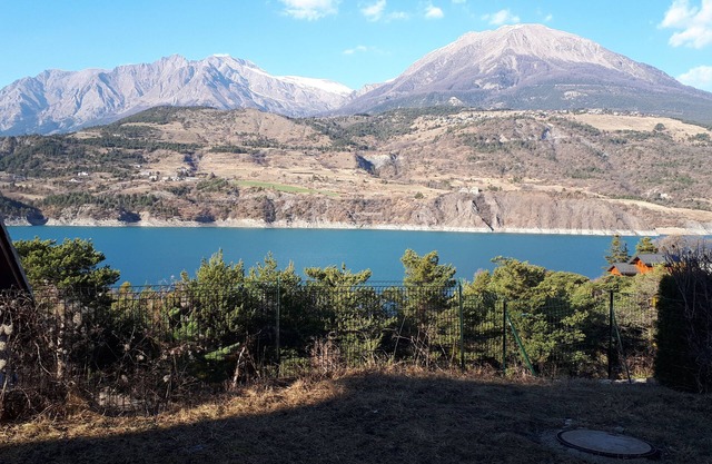 6-bed apartment, garden level, lake view