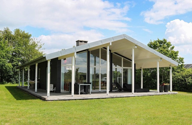 6 person holiday home in Hadsund-By Traum