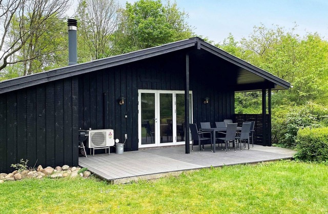 6 person holiday home in Toftlund-By Traum