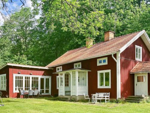 6 person holiday home in ÖVERUM-By Traum