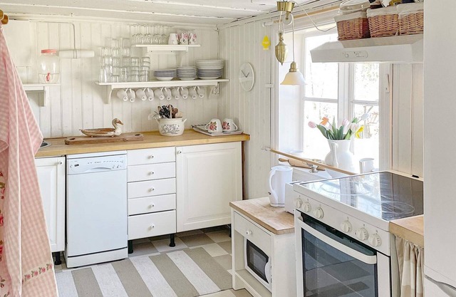 6 person holiday home in Vingåker