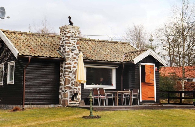6 person holiday home in MUNKA-LJUNGBY