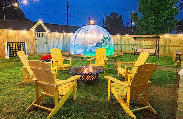 6000SF~Louisville~Sleeps24~LawnOasis~Dome~HotTub~Pets~Firepit~Lux Amenities~View