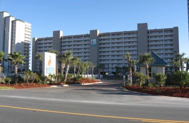 6th Floor ~ Great Views ~ GREAT AUGUST RATES!