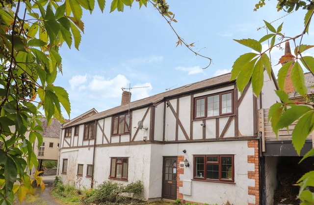 7 A WELL STREET, with a garden in Ruthin