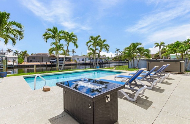 7 Dockside Dream: 3BR/3BA Pool Home w/Canal Access!