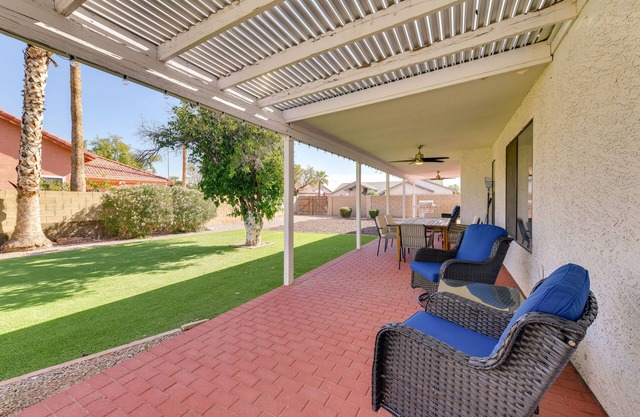 7 Mi to Riverview Park: Pet-Friendly Mesa Home!