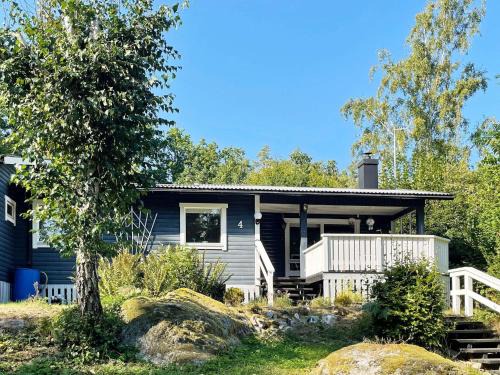 7 person holiday home in DRÄKNE-HOGBY