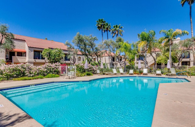 7 Tennis Courts, 5 Community Pools with 4 of them Heated and 6 Community Spas!