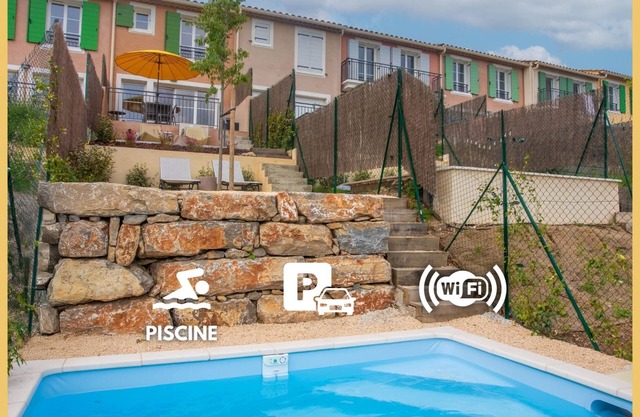 70m² | Swimming pool | Parking | Wifi | Climate