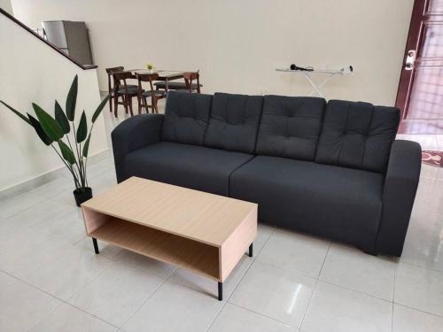 746 GCH S2 # U Homestay