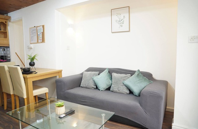 8 Guest Modern Home By O2 Apollo & Ethiad Stadium