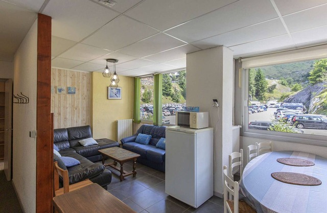 8-person apartment in Gourette, 3 bedrooms, near slopes