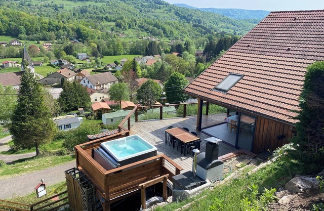 8-person detached chalet with Nordic bath