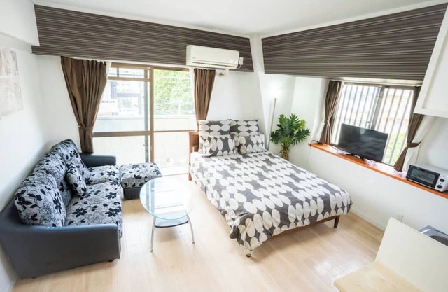 8min walk from closet stationFree WiFismile401/Naha Okinawa