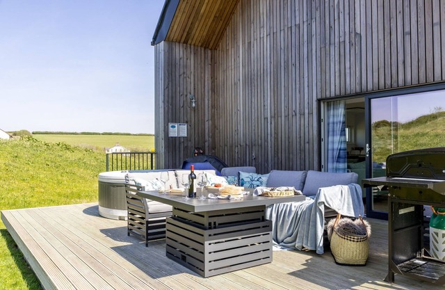 9 The Vista, Willingcott Nr Woolacombe - Hot tub/Pet friendly/On-site pool/EV Charger/Ecohome