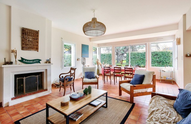 900m from beaches - House for 7 with garden
