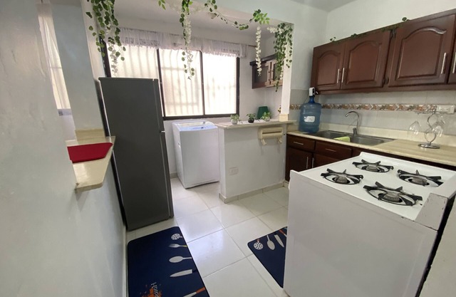 9DR 3-bedroom Apartment Near Monumental Area