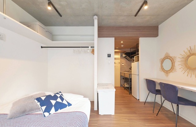 A Accommodates 2 people 9minute walk from Shi/Meguro-ku Tokyo