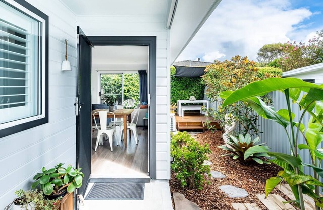 A Chic Coastal Hideaway at Toowoon Bay Beach