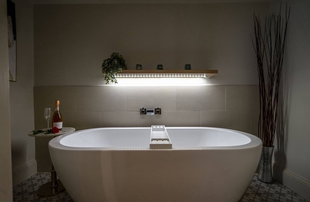 A couples retreat that sleeps 2 guests in 1 bedroom